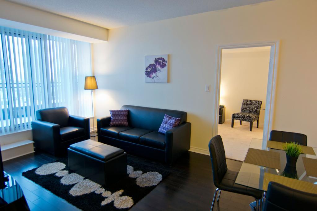 Maplewood Furnished Suites Mississauga Exterior photo