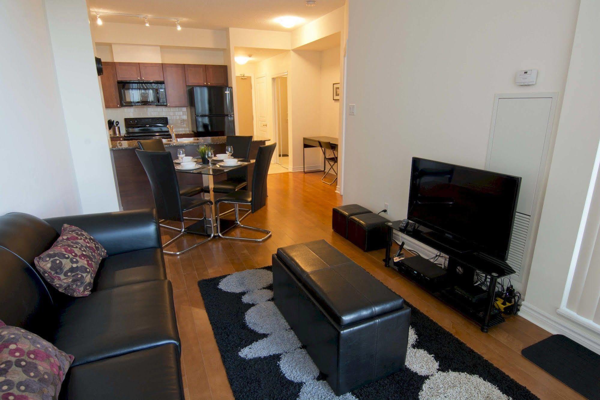 Maplewood Furnished Suites Mississauga Exterior photo